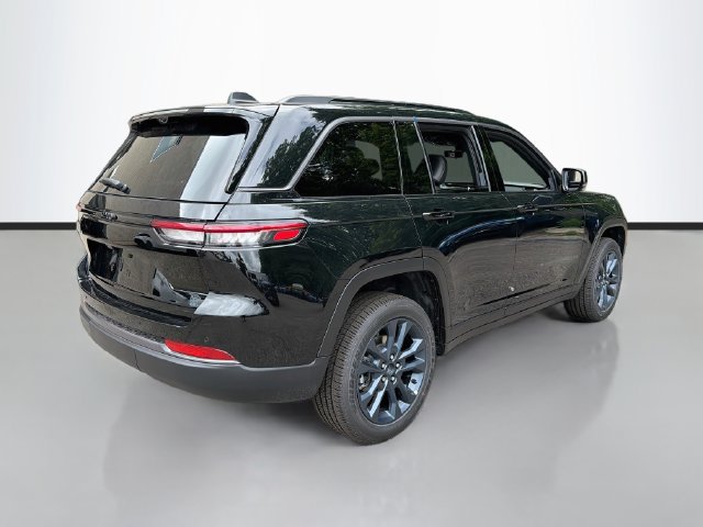 New 2026 Jeep Grand Cherokee Limited AWD/4WD image 5