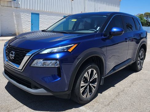 Used 2023 Nissan Rogue SV FWD image 1