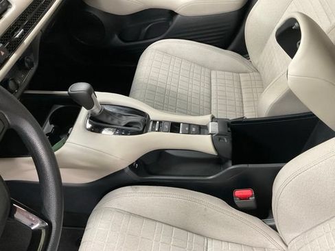 Certified 2024 Honda HR-V LX image 20