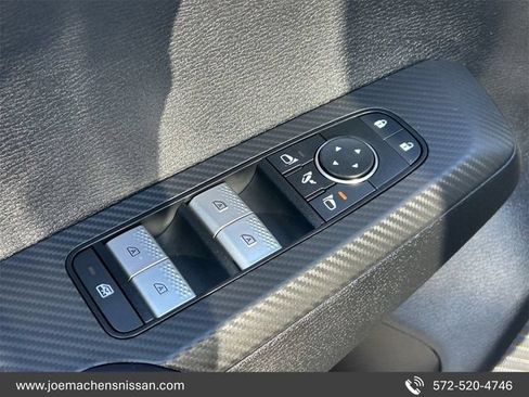 New 2026 Nissan Rogue SL AWD/4WD image 18