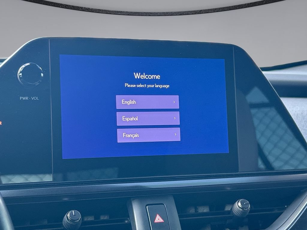 Used 2024 Lexus UX 250h FWD image 25