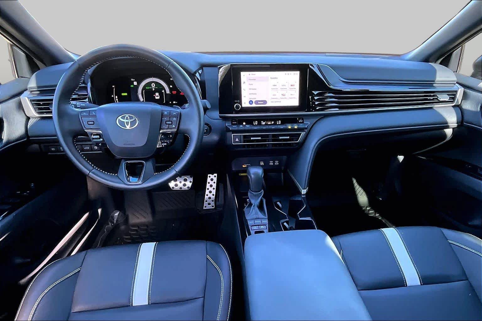 Certified 2025 Toyota Camry SE w/ Convenience Package FWD image 15