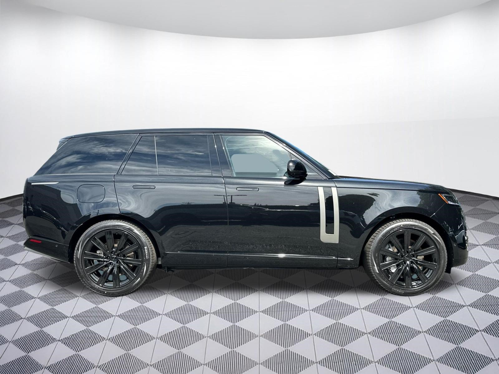 New 2026 Land Rover Range Rover SE AWD/4WD image 7
