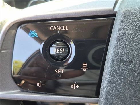 Certified 2025 Nissan Murano SL w/ Cargo Package AWD/4WD image 10