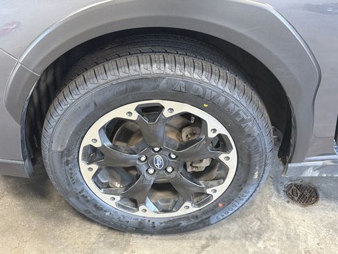 Certified 2023 Subaru Crosstrek 2.0i Premium AWD/4WD image 15