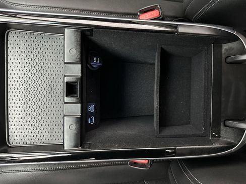 Certified 2026 Genesis GV70 2.5T image 21