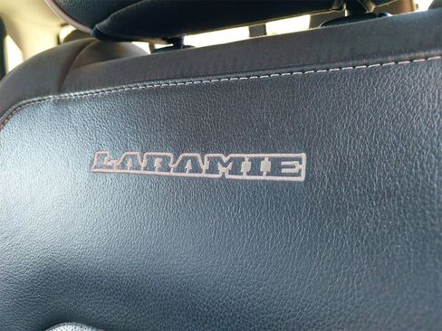 Used 2020 RAM 1500 Laramie image 36