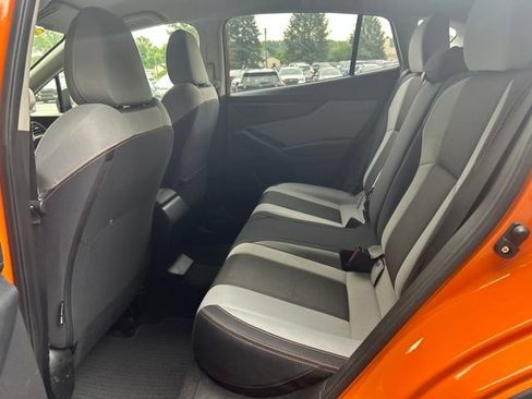 Used 2018 Subaru Crosstrek 2.0i Premium AWD/4WD image 12
