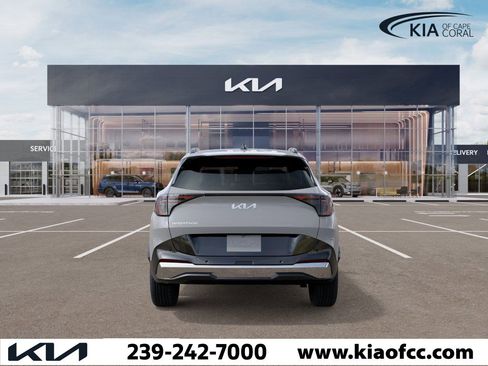 New 2026 Kia Sportage SX image 5