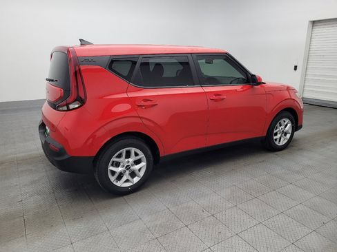 Used 2022 Kia Soul LX image 10
