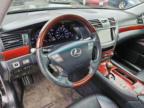 Used 2007 Lexus LS 460 image 12