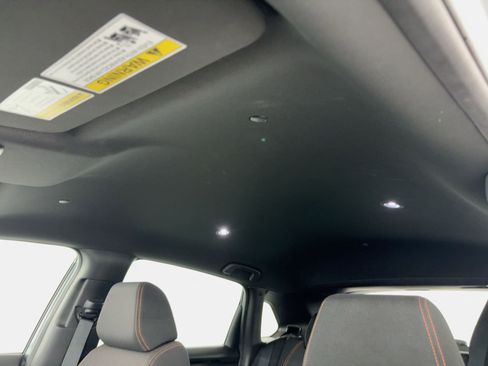 Used 2024 Honda HR-V Sport image 16