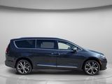 Used 2021 Chrysler Pacifica Pinnacle image 4
