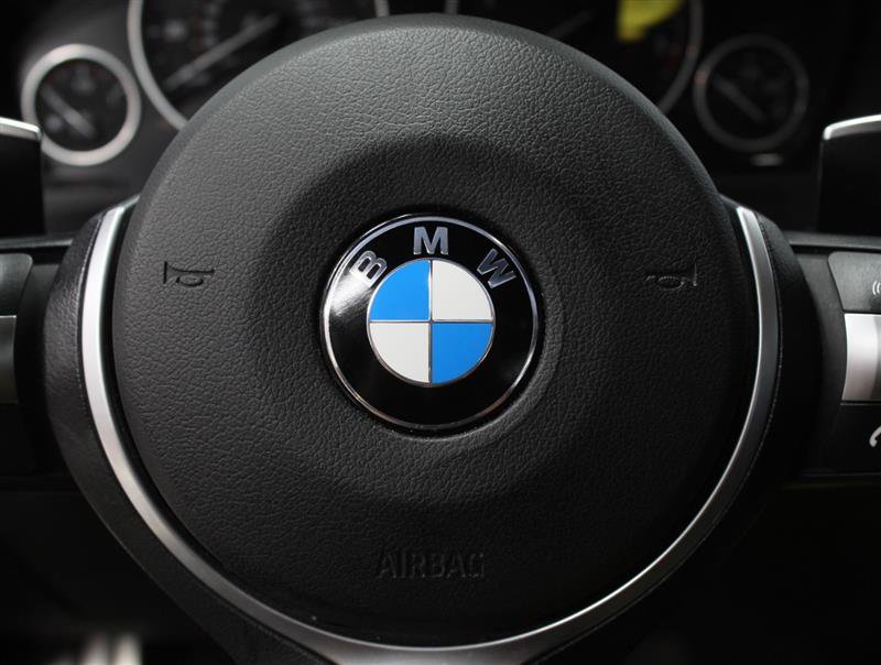Used 2016 BMW 328i xDrive Sedan AWD/4WD image 12