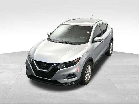 Used 2022 Nissan Rogue Sport SV w/ Technology Package FWD image 18