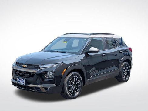 Used 2021 Chevrolet TrailBlazer ACTIV w/ Sun and Liftgate Package FWD image 11