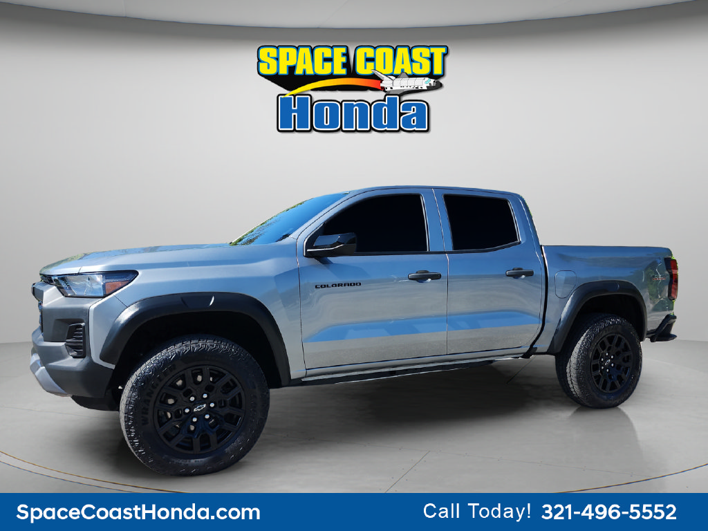 Used 2026 Chevrolet Colorado Trail Boss AWD/4WD image 7