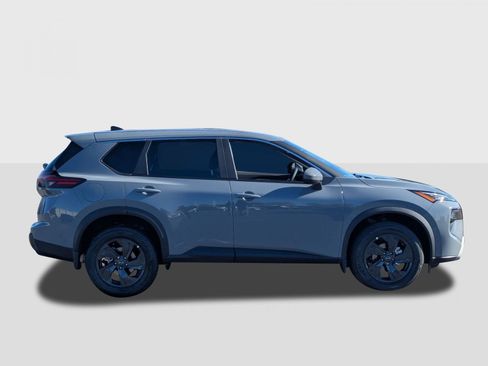 New 2026 Nissan Rogue SV FWD image 7