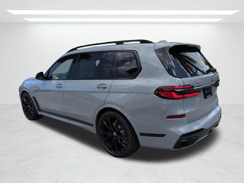 New 2027 BMW X7 xDrive40i w/ Executive Package AWD/4WD image 6