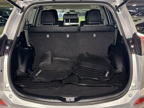 Used 2016 Toyota RAV4 Limited image 14