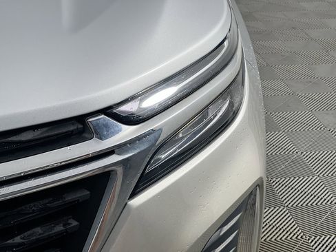 Used 2022 Chevrolet Equinox LT image 9