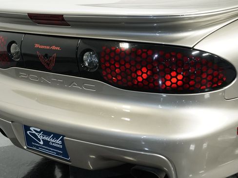 Used 1999 Pontiac Firebird Trans Am image 21