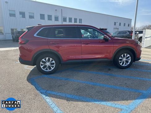 Used 2025 Honda CR-V LX image 4
