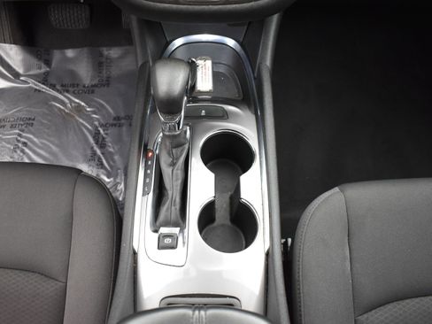 Used 2023 Chevrolet Malibu LT image 15