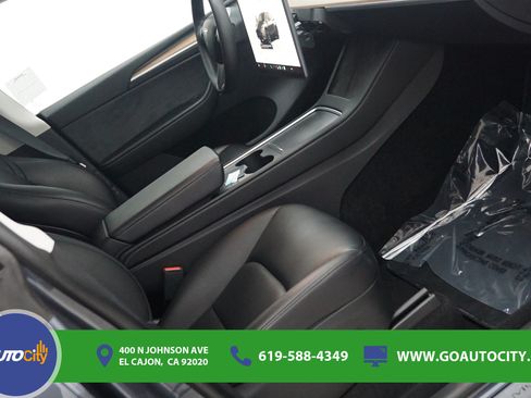 Used 2023 Tesla Model Y Long Range AWD/4WD image 8