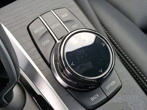 Certified 2023 BMW 540i xDrive w/ Executive Package image 18