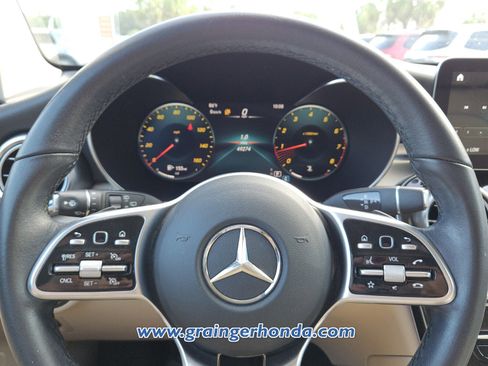 Used 2022 Mercedes-Benz GLC 300 image 18