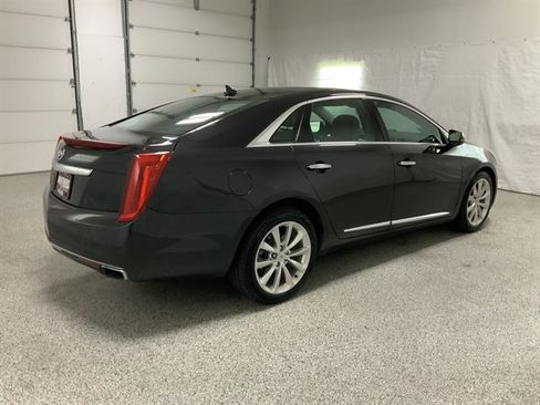 Used 2014 Cadillac XTS Luxury AWD/4WD image 5