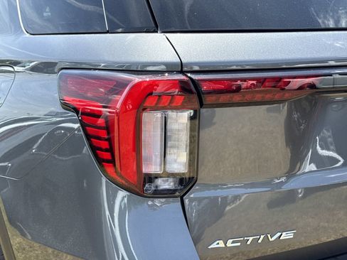 New 2026 Ford Explorer Active w/ Active Comfort Package RWD image 7
