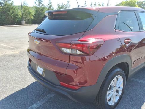 Certified 2024 Chevrolet TrailBlazer LS w/ LS Convenience Package FWD image 14