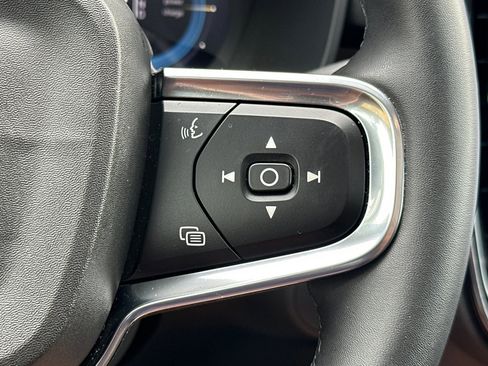 Certified 2023 Volvo C40 P8 Recharge Ultimate image 30