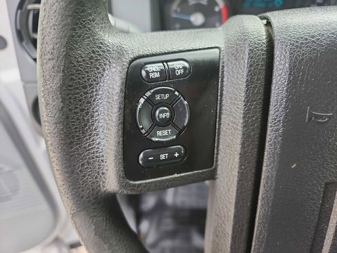 Used 2012 Ford F250 XL w/ XL Value Pkg image 18