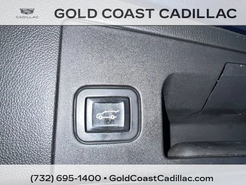 Used 2017 Cadillac XT5 Premium Luxury FWD image 11