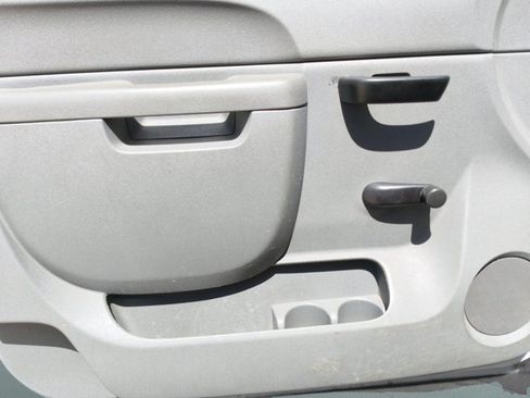 Used 2013 Chevrolet Silverado 1500 W/T RWD image 8