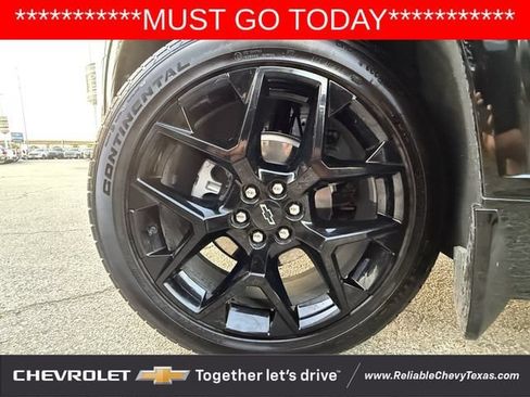 Used 2026 Chevrolet Traverse RS w/ LPO, Floor Liner Package AWD/4WD image 10
