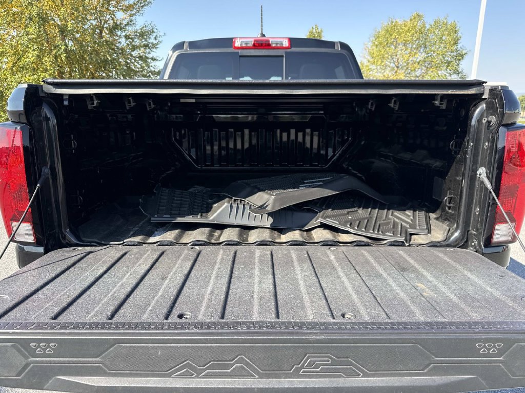 Used 2024 Chevrolet Colorado Trail Boss w/ Advanced Trailering Package AWD/4WD image 21