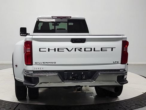 Used 2023 Chevrolet Silverado 3500 LTZ w/ LTZ Convenience Package AWD/4WD image 6