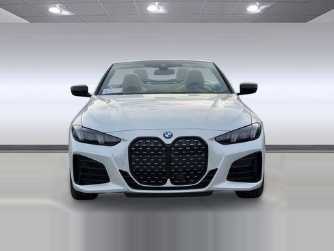 New 2026 BMW 430i Convertible w/ M Sport Package image 4