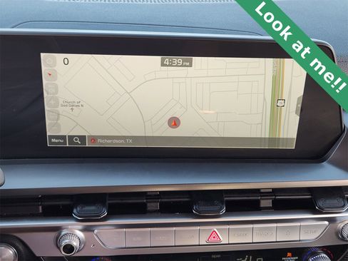 Used 2025 Kia Telluride S image 16