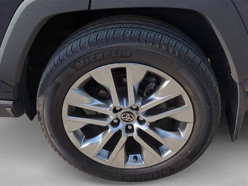 Certified 2024 Toyota RAV4 XLE Premium AWD/4WD image 7