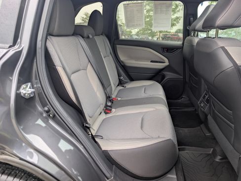 Certified 2026 Subaru Forester Premium AWD/4WD image 27