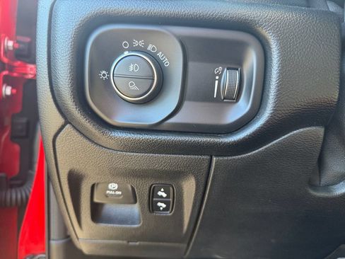 Used 2020 RAM 1500 Big Horn AWD/4WD image 24