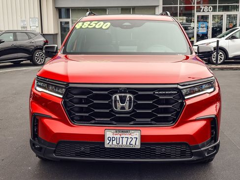 Used 2025 Honda Pilot Black Edition image 20