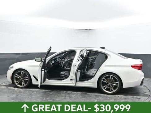 Used 2018 BMW M550i xDrive image 81