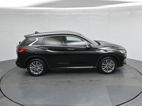 Used 2024 INFINITI QX50 Luxe image 37