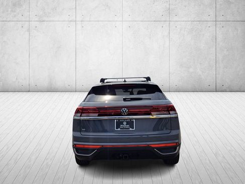 New 2026 Volkswagen Atlas Cross Sport SE image 6